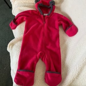 Girls Columbia bunting suit!